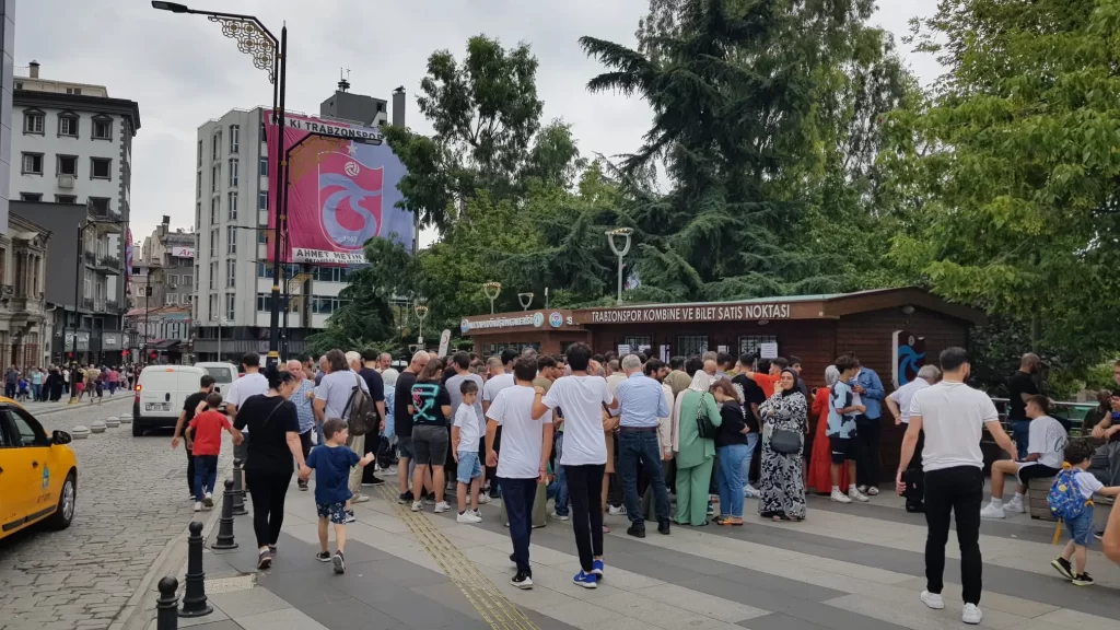 Kopenhag maçına  Trabzonspor taraftarlarından yoğun ilgi