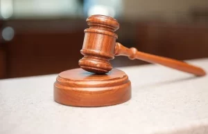 ABD’nin Missouri eyaletinde, başörtülü olduğu için poligona alınmayan Müslüman kadın