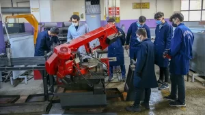 Gençlerin mesleki eğitime yönelimleri açısından cazip olanaklar sağlayan eğitim modeli,
