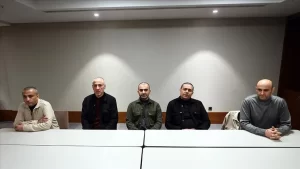 Libya'da yaklaşık 2 yıl alıkonulduktan sonra kurtarılan Türk vatandaşları, esaret