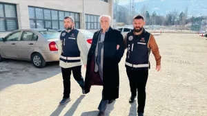 Gaziantep'te depremde yıkılan Pamukoğlu Sitesi'nin fenni mesulü olan inşaat mühendisi