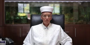 İskeçe'de, halkın büyük çoğunluğunun desteğini alarak seçilen yeni Müftü Mustafa