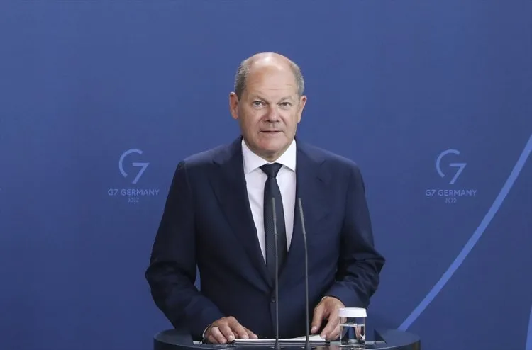 Başbakanı Scholz Enerji fiyatlarının tavan yapmaması için adımlar atacağız