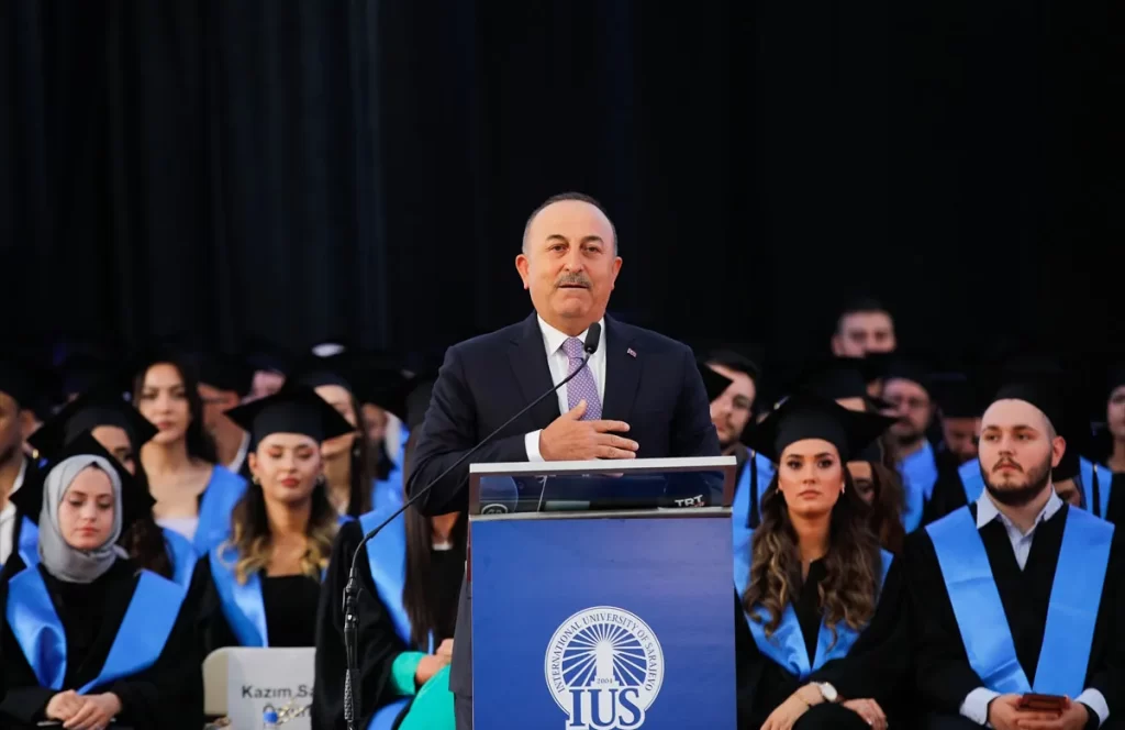 Bakan Çavuşoğlu