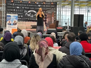 Hollanda'nın başkenti Amsterdam'da "Türkiye Depremi Yardımlaşma Etkinliği" gerçekleştirildi.