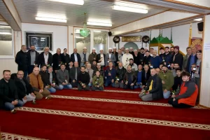 Ludwigshafen’de geleneksel hale gelen sabah namazı buluşmaları yoğun ilgi görmeye