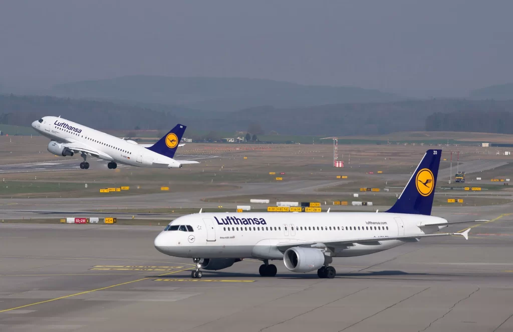 Almanya'da Lufthansa binden fazla uçuşu iptal etti