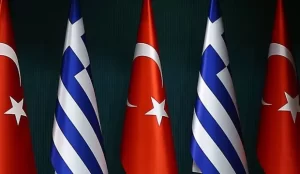 Yunanistan Başbakanı Kiryakos Miçotakis, Milli Savunma Bakanı Hulusi Akar ve