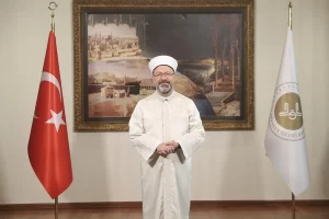 Diyanet İşleri Başkanı Prof. Dr. Ali Erbaş hakkında yürütülen karalama