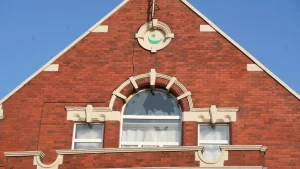 İngiltere'nin Southport kentinde 3 çocuğun öldürüldüğü, 8'i çocuk 10 kişinin