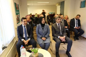 Yurtdışı Türkler ve Akraba Topluluklar Başkanı (YTB) Abdullah Eren, Hollanda'daki