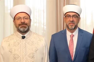 Diyanet İşleri Başkanı Erbaş, sosyal medya hesaplarından yayımladığı mesajında, şu