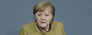 Almanya Başbakanı Angela Merkel, ülkedeki ırkçı saldırılar nedeniyle bir Türk