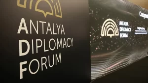 Cumhurbaşkanı Recep Tayyip Erdoğan'ın himayesinde ve Dışişleri Bakanı Mevlüt Çavuşoğlu'nun