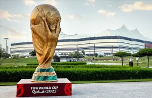 FIFA, Katar'daki 2022 Dünya Kupası maçlarının oynanacağı statlarda ve çevresinde