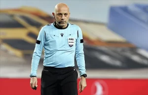 Çakır'ın daha önce yönettiği önemli maçlar arasında 2015 UEFA Şampiyonlar