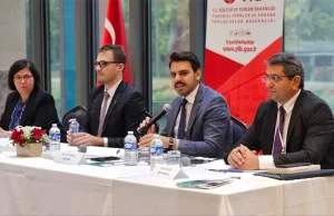 Fransa’da yaşayan vatandaşlarımız ve STK temsilcileri ile bir araya gelen