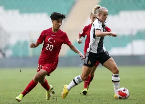 A Milli Kadın Futbol Takımı Teknik Direktörü Necla Güngör Kıragası: