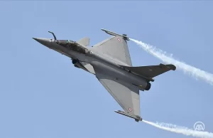 Yunanistan Başbakanı Kiryakos Miçotakis, Atina'nın Fransa'dan temin edeceği Rafale tipi