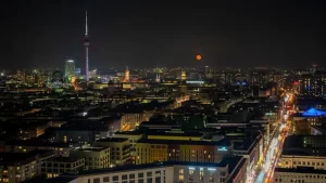 Almanya'nın başkenti Berlin'de gaz ve elektrik fiyatlarının artmasının ardından enerji