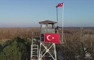 Yunanistan'a kaçmaya çalışan 9'u FETÖ mensubu, 11 kişi Edirne'de yakalandı