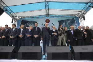 Cumhurbaşkanı Erdoğan, "Su depolama kapasitesi 2,3 milyar metreküp olan Yusufeli