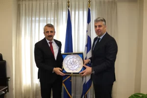 Edirne Valisi Yunus Sezer, bugün (15 Şubat Perşembe) resmi bir