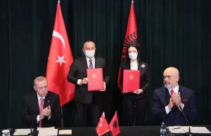 Anadolu Ajansı (AA) ve Arnavutluk Telegrafik Ajansı Arasında İşbirliği Anlaşması'nı,