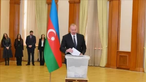 Azerbaycan'da yapılan sandık çıkış anketine göre, İlham Aliyev cumhurbaşkanı seçiminde