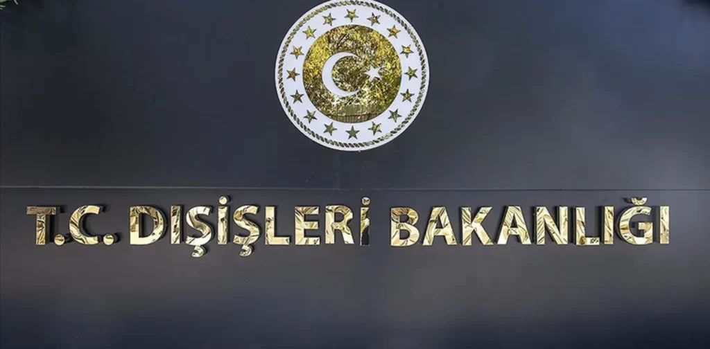 Dışişleri yetkilileri