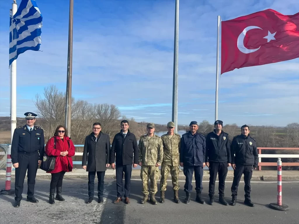 Meriç nehri köprü ayaklarını Türk ve Yunan ekipleri ortak temizleyecek