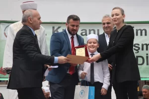 Gümülcine Seçilmiş Müftülüğü tarafından düzenlenen Kur’an-ı Kerim’i Güzel Okuma Yarışması’nın