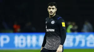 Schalke 04’ün teknik direktörü Gross, "Ozan Liverpool’un ismini duyduğunda çok