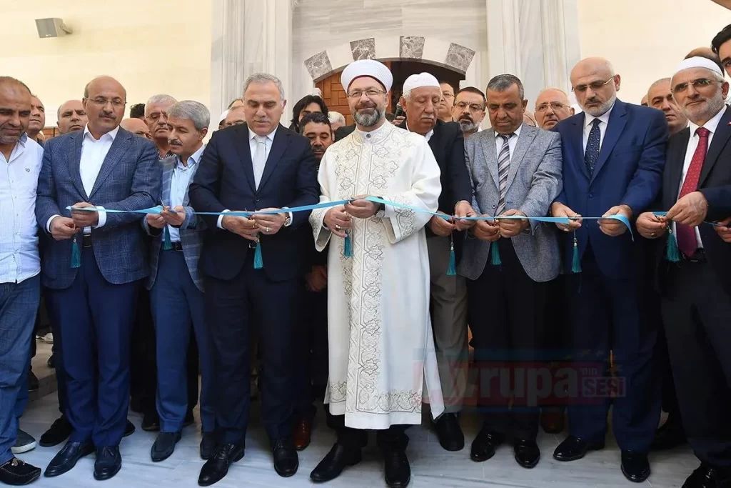 Kazasker Mehmet Efendi Camii'nin resmi açılışı yapıldı