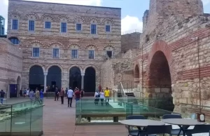 İstanbul’un tarihi yapılarından biri olan Tekfur Sarayı, restorasyon sürecinin ardından