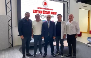 Essen Başkonsolosu Aydın, iş insanlarını ziyaretleri çerçevesinde Gelsenkirchen şehrindeki hizmet