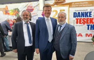 Nürnberg’de gıda sektöründe faaliyet gösteren Za-Ra Markt, 25. yılını düzenlediği