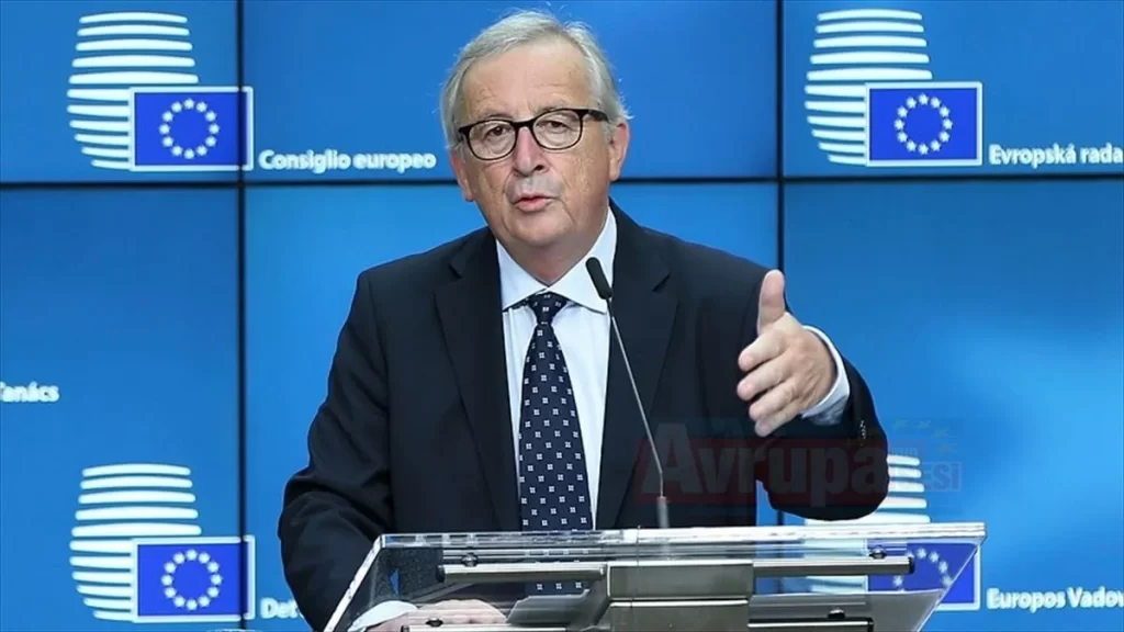 Juncker'den Avrupa'daki aşırı sağa sert eleştiri