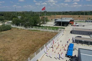 Türkiye Voleybol Federasyonu (TVF) koordinatörlüğünde Pazarkule Sınır Kapısı'nda Türk, Yunan