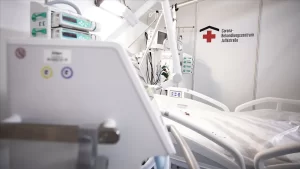 Almanya’nın bazı eyaletlerinde yeni tip koronavirüs (Kovid-19) salgınında tedavi gören