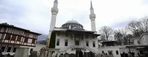 Almanya İslam Konseyi Başkanı Burhan Kesici, ülkede yeni tip koronavirüsle