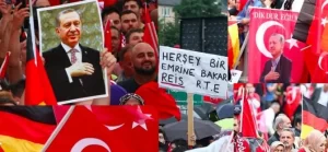 Dışişleri Bakanı Mevlüt Çavuşoğlu, Alman yetkililere hangi bakanın ne zaman