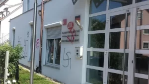 Almanya Müslümanlar Merkez Konseyi Başkanı Mazyek, artan ırkçı şiddet eylemleri