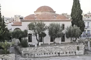 ATİNA Yunan bakanlık Atina'da cami için imam arıyor   Yunanistan