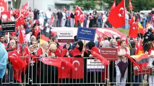 Bu hafta sonu Lüksemburg, Strazburg ve Viyana'da, AK Parti Avrupa