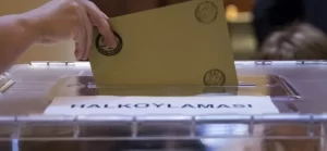 AK Parti'nin Avrupa kolu olarak faaliyet gösteren UETD'nin Genel Başkanı