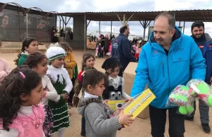 Türkiye Diyanet Vakfı Aksaray Şubesi, “Bir Yetim Bin Tebessüm” temasıyla
