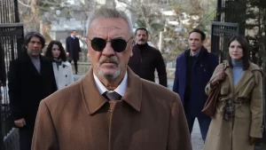 TRT'den yapılan açıklamaya göre, yapımını TIMS&B Productions'ın, yapımcılığını ise Timur