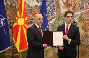 Kuzey Makedonya Cumhurbaşkanı Stevo Pendarovski, Makedonya Sosyal Demokratlar Birliğinin (SDSM)