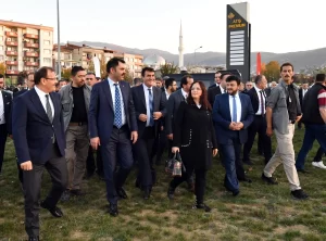 Çevre ve Şehircilik Bakanı Murat Kurum, Osmangazi Belediyesi tarafından Soğanlı